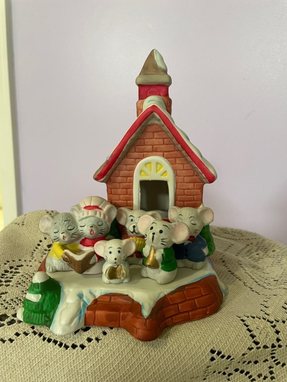 Ceramic Christmas Mouse Carolers Figurine - Red Roof, Green Coats